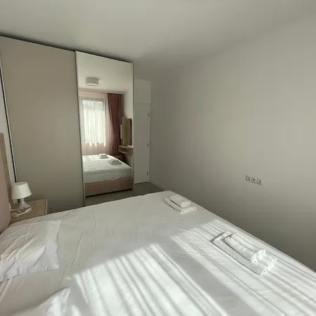 Designer 1br In Life Pool Included Созополь