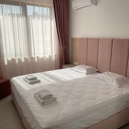 Designer 1br In Life Pool Included Созополь