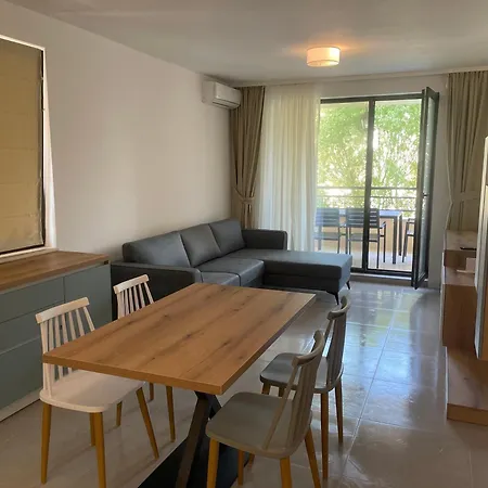 Designer 1br In Life Pool Included Apartman Szozopol