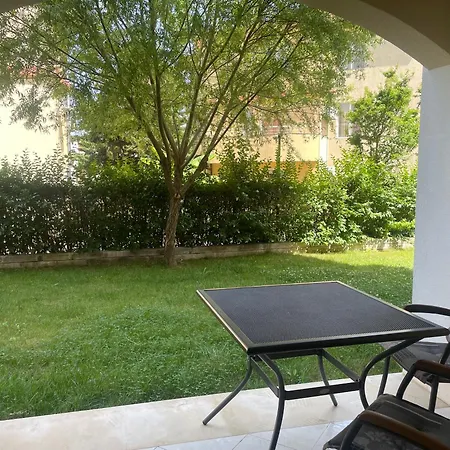 Designer 1br In Life Pool Included Apartman Szozopol