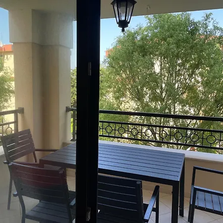 Designer 1br In Life Pool Included *